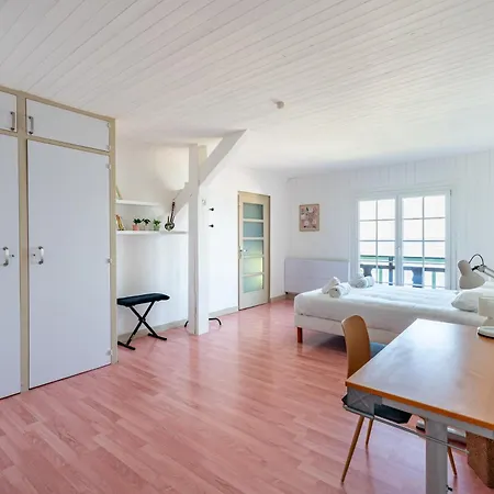 Apartament Waterfront *