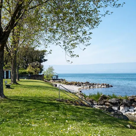 Waterfront Apartament